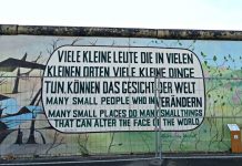 Random Acts of Kindness in Berlin – A Message of Hope