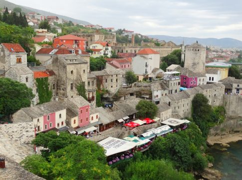 Vistas de Mostar, Bósnia e Herzegovina